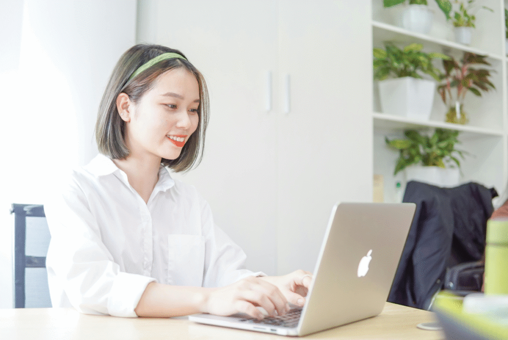 Female real estate executive assistant Philippines 