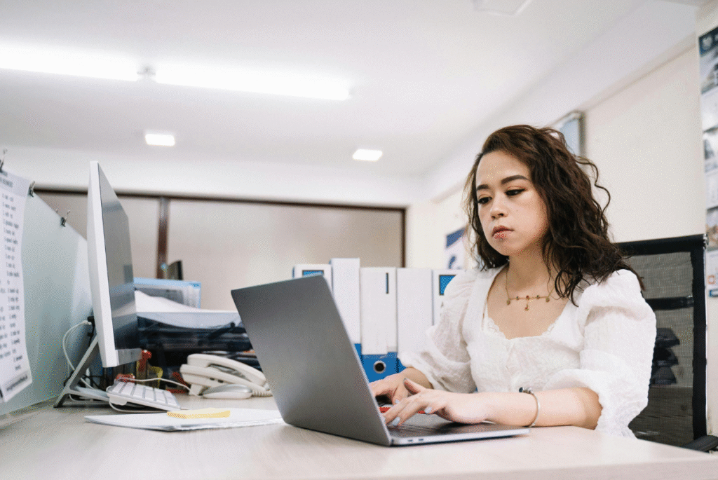 Working in entry-level accounting offshoring